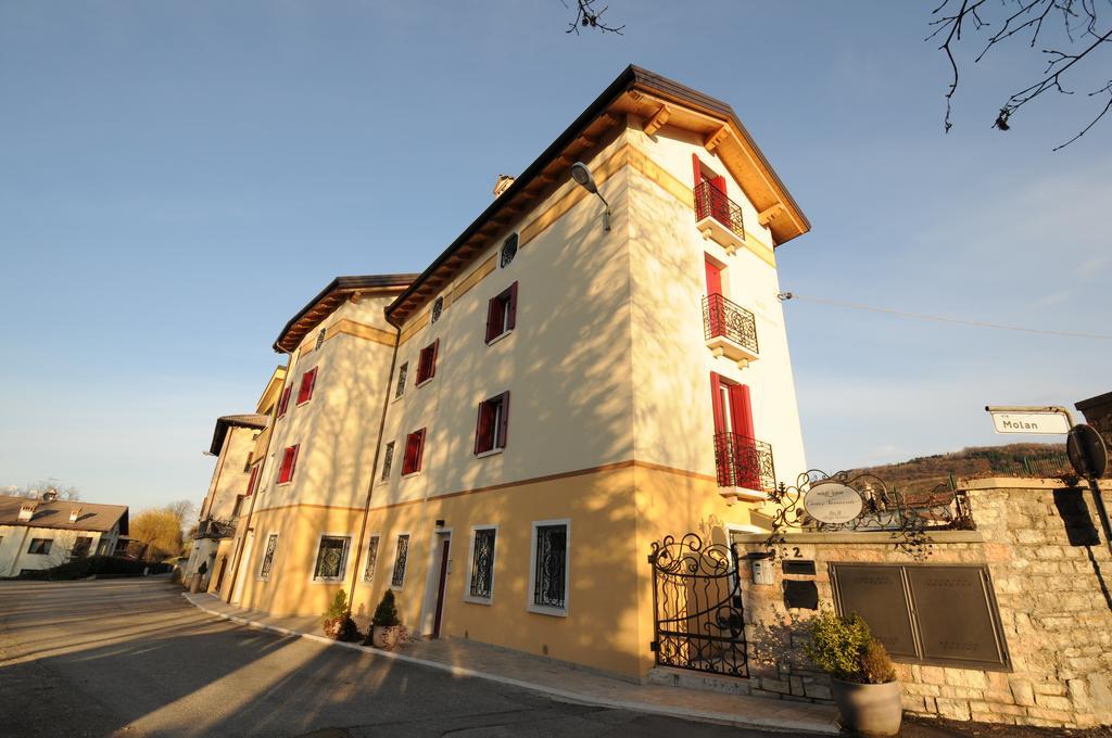 Casa Novecento Bed and Breakfast Feltre Exteriör bild